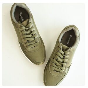 Qupid | green tennis shoes